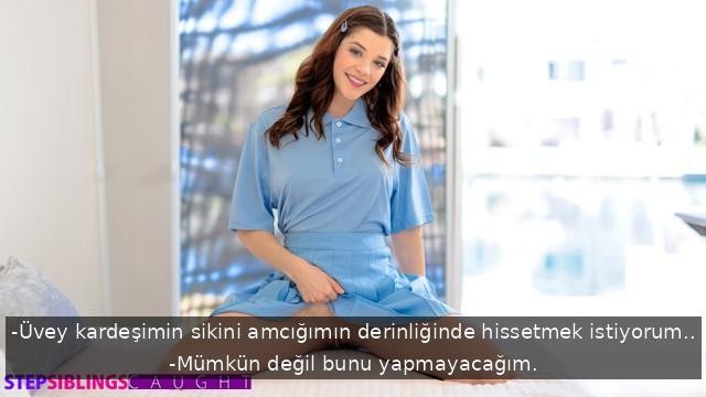 Büyüleyici Sözler Kullanan Hemşire Kadın Genç Adamın Sikinin Tadına Bakıyor